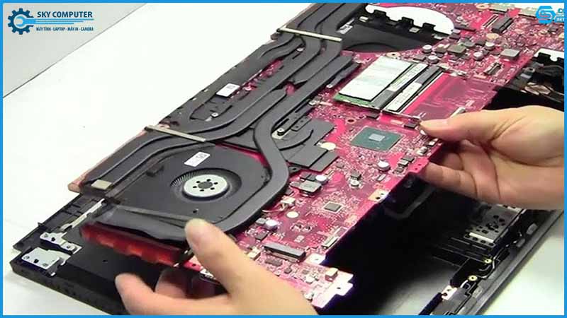 Cach-lua-chon-cua-hang-sua-mainboard-uy-tin-1