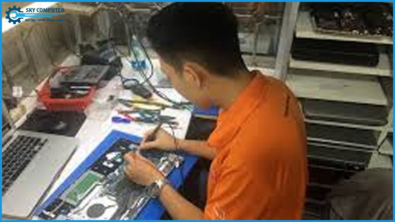Dich-vu-sua-chua-man-hinh-may-tinh-tai-nha-uy-tin-gia-hop-ly-va-bao-hanh-lau-dai-3