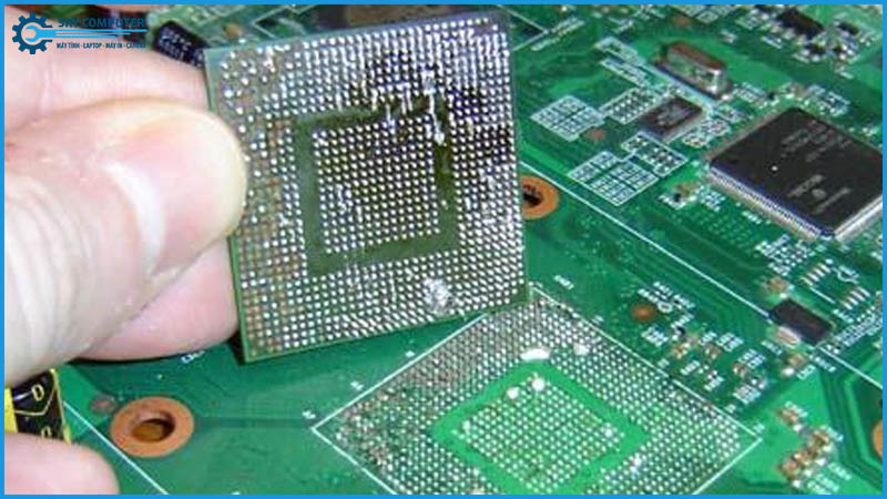 Khi-nao-can-thay-chip-vga-thay-vi-sua-2