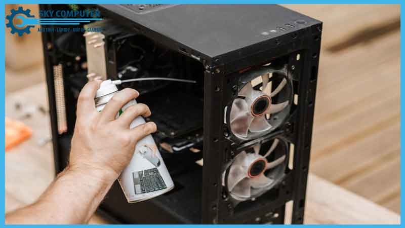 Loi-ich-khi-son-lai-vo-case-may-tinh-bi-xuoc-va-o-vang-1