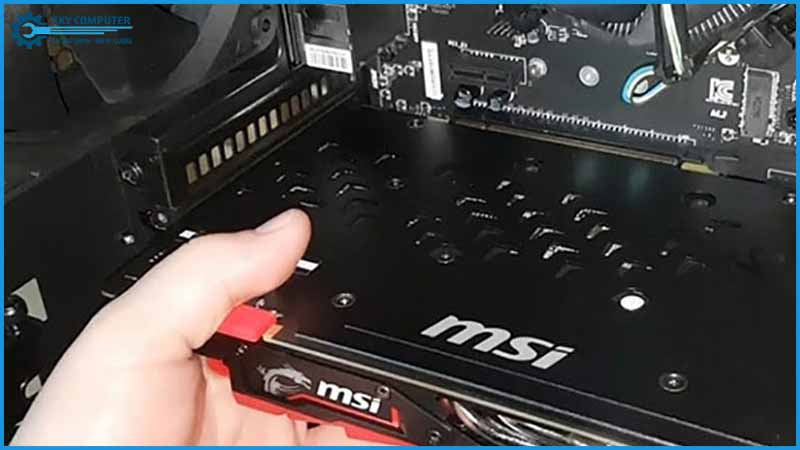 Nhung-buoc-kiem-tra-bat-buoc-truoc-khi-sua-card-man-hinh-1