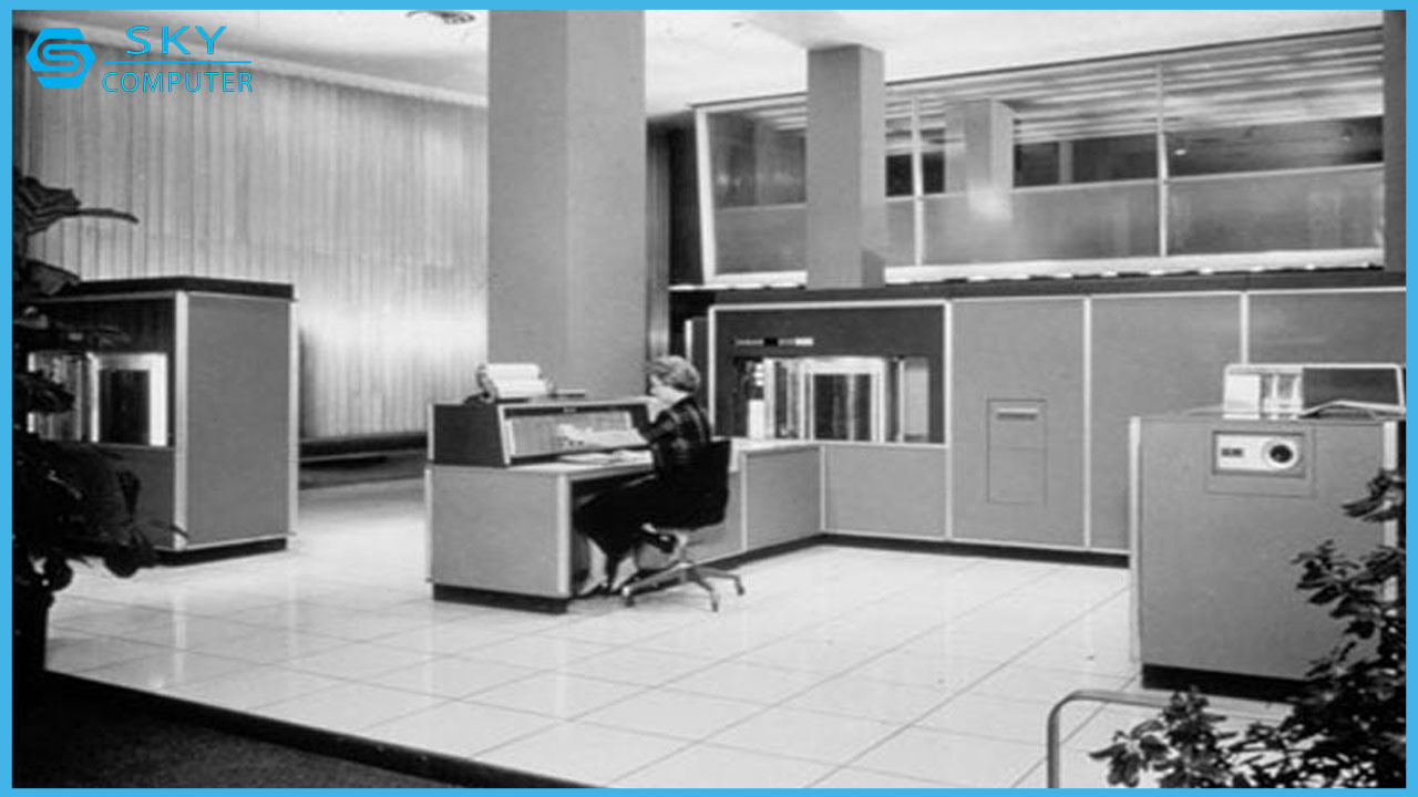 theo-dong-lich-su-cua-o-cung-tu-mot-chiec-bia-duc-lo-den-ssd-cua-hien-tai