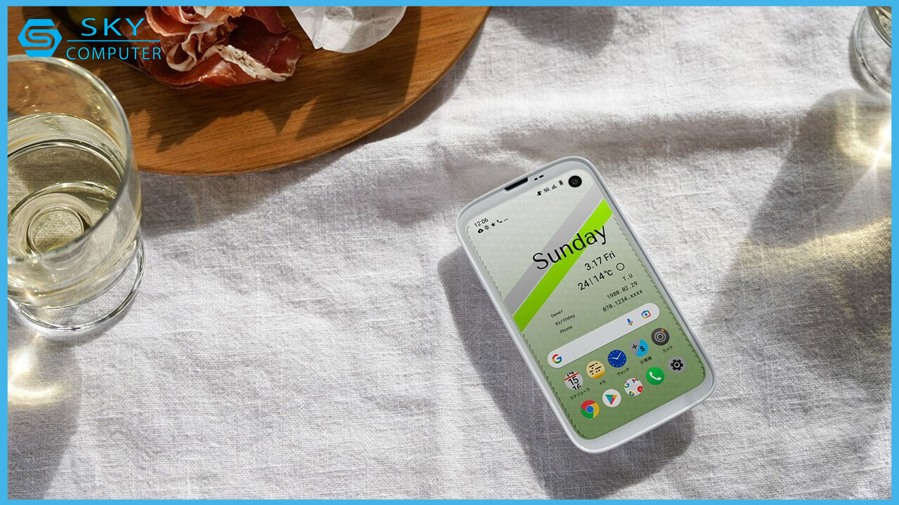 balmuda-phone-chiec-smartphone-hinh-vien-soi-sieu-hot-den-tu-nhat-ban-3