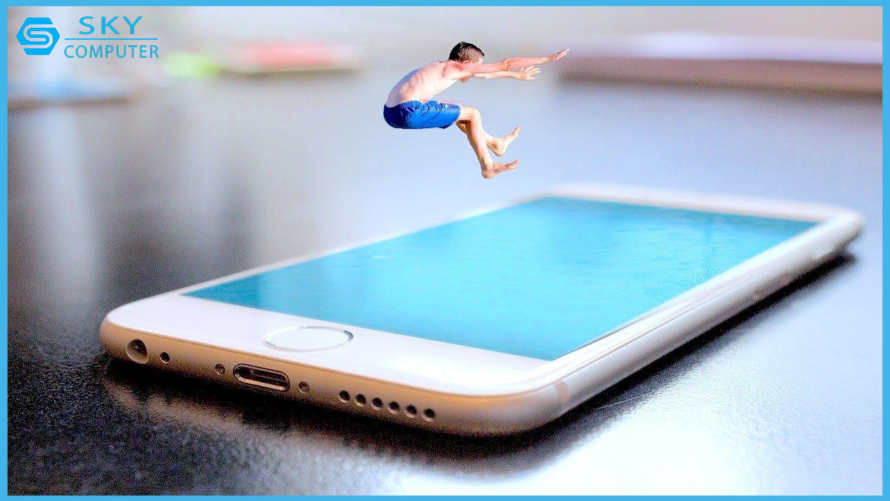 mach-ban-cach-day-nuoc-ra-khoi-dien-thoai-bang-video-youtube