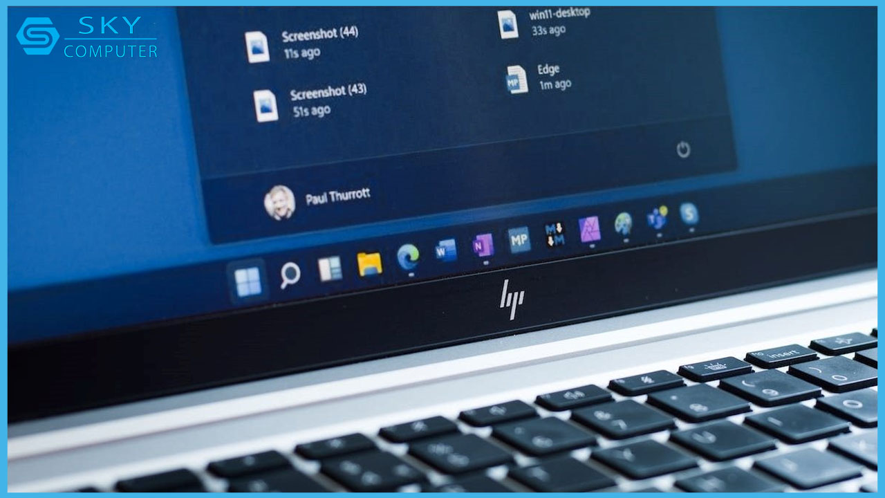 chua-sua-xong-loi-bootloop-windows-11-lai-tiep-tuc-gap-van-de-voi-thanh-taskbar-1