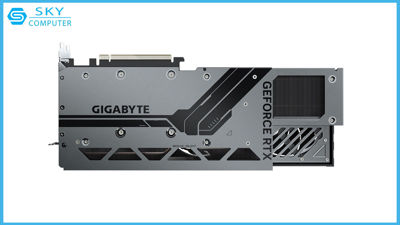 lo-dien-card-do-hoa-rtx-4070-ti-super-cua-gigabyte-voi-thiet-ke-an-di-cong-pcie-4