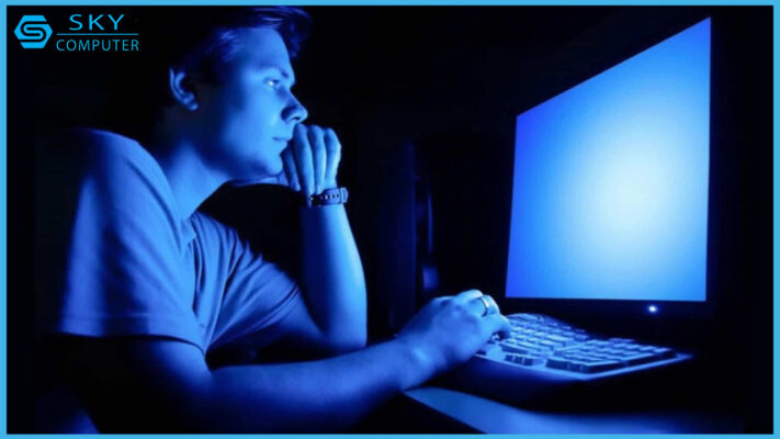 anh-sang-xanh-tren-man-hinh-smartphone-va-noi-oan-khong-ai-thau-3