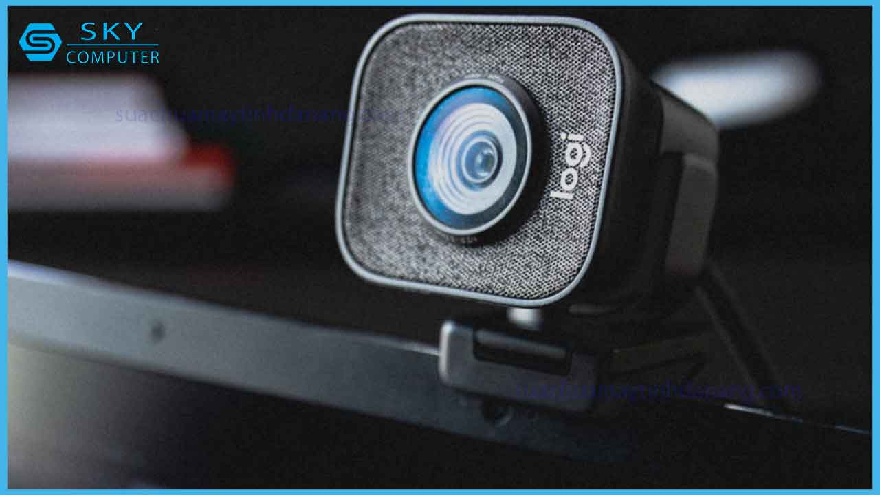 bat-mi-cho-ban-cach-ket-noi-webcam-voi-may-tinh-don-gian-va-nhanh-chong