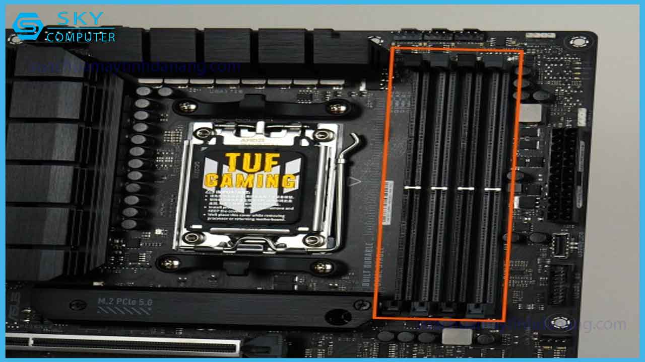 danh-gia-mainboard-asus-tuf-gaming-x670e-plus-wifi-3