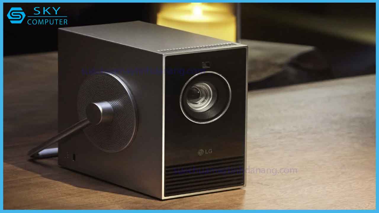 lg-se-ra-mat-may-chieu-4k-moi-tai-ces-2024-3