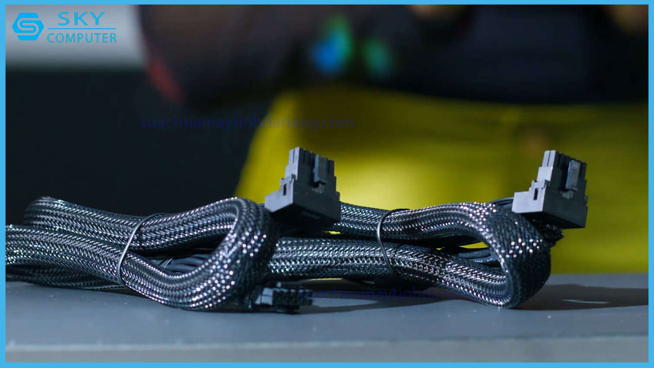 review-bo-nguon-x-mighty-2800w-4