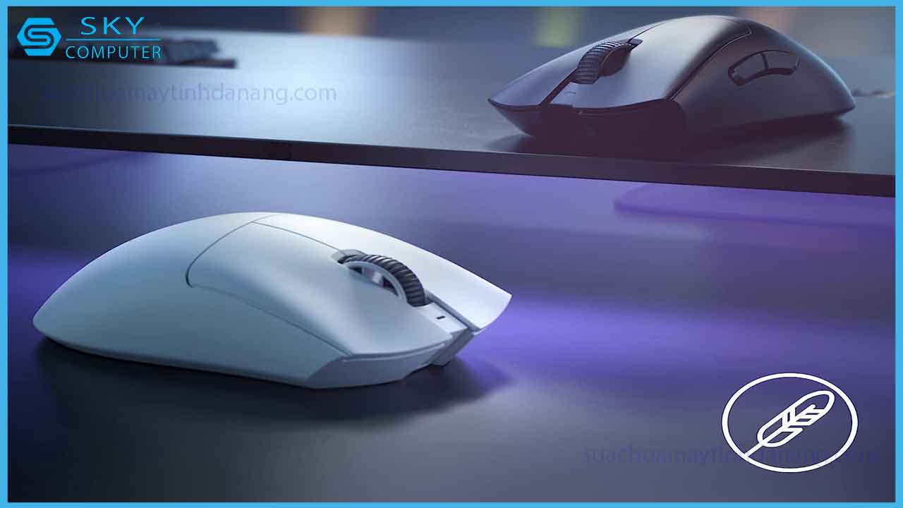 review-chuot-razer-deathadder-v3-pro-hieu-nang-thoai-mai-1