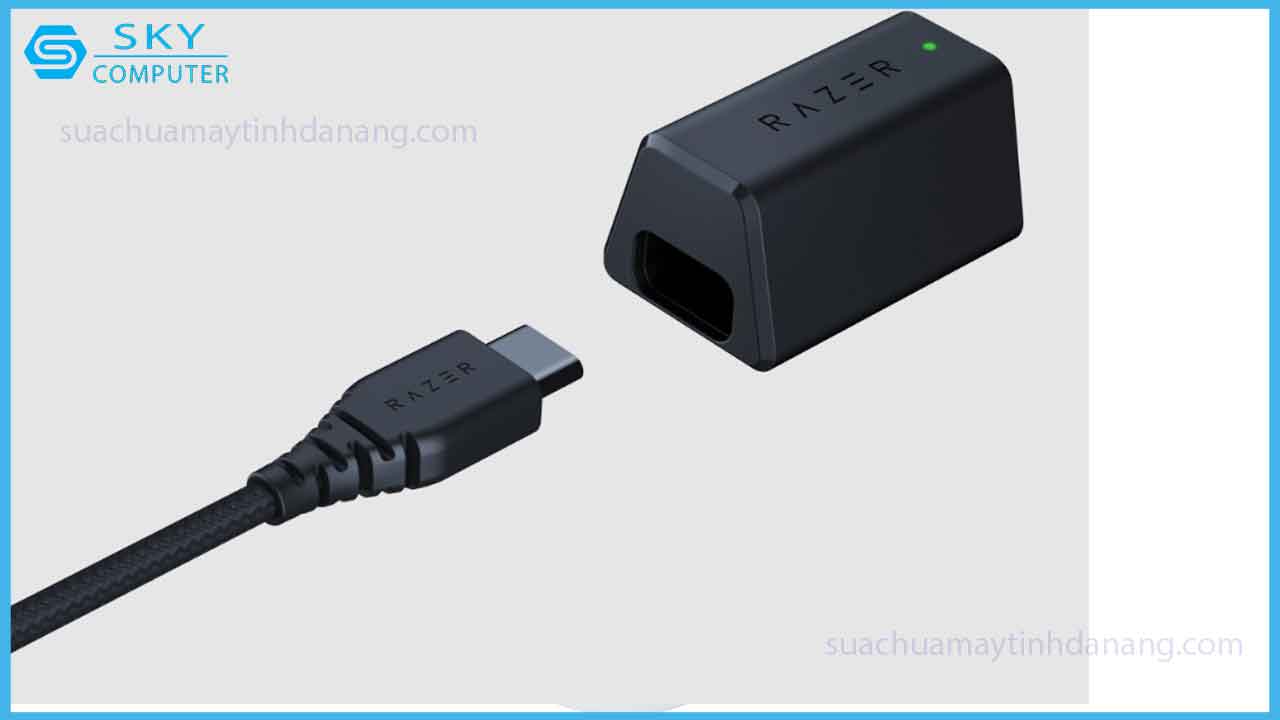 review-chuot-razer-deathadder-v3-pro-hieu-nang-thoai-mai-5