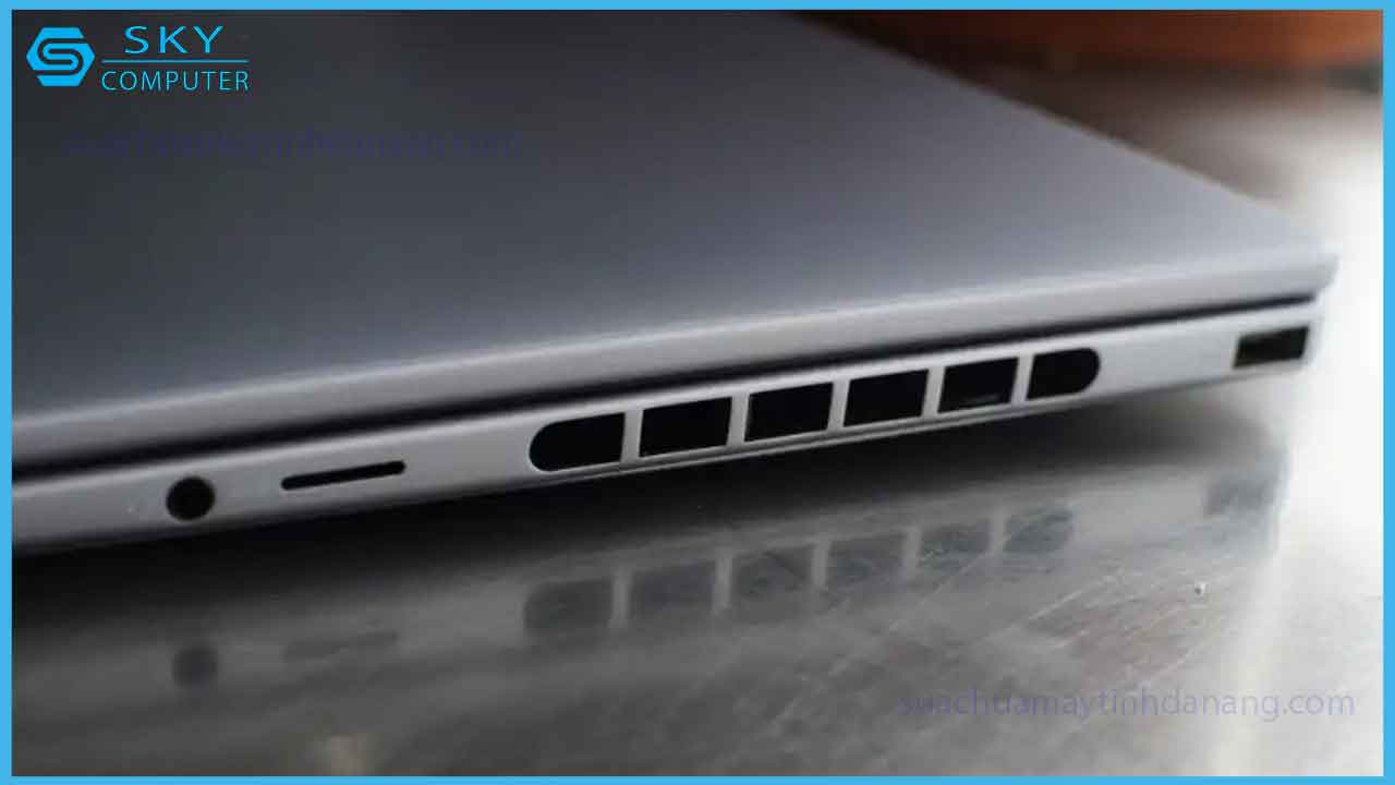 review-dell-inspiron-14-plus-laptop-doanh-nghiep-tam-trung-2024-4