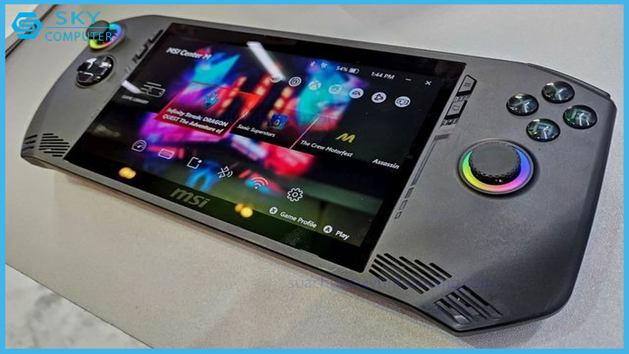 review-handheld-dau-tien-tai-ces-2024-5