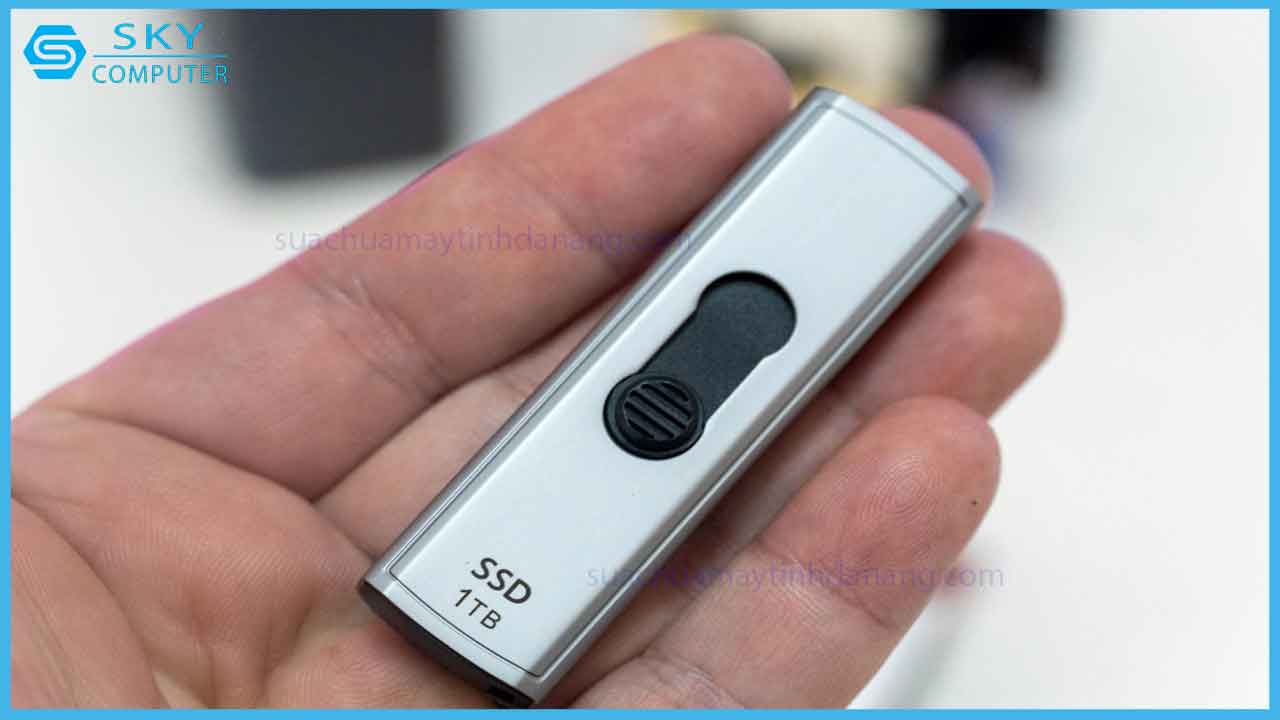 review-o-cung-di-dong-ssd-transcend-esd320a-3