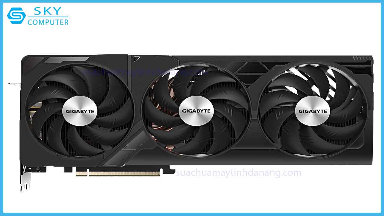 review-rtx-4070-ti-super-max-voi-dau-noi-12vhpwr-3