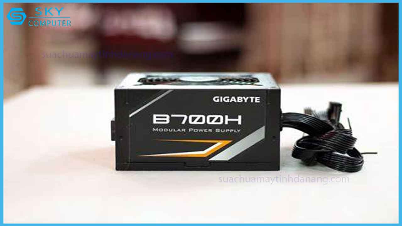 sua-chua-nguon-may-tinh-gigabyte-b700h