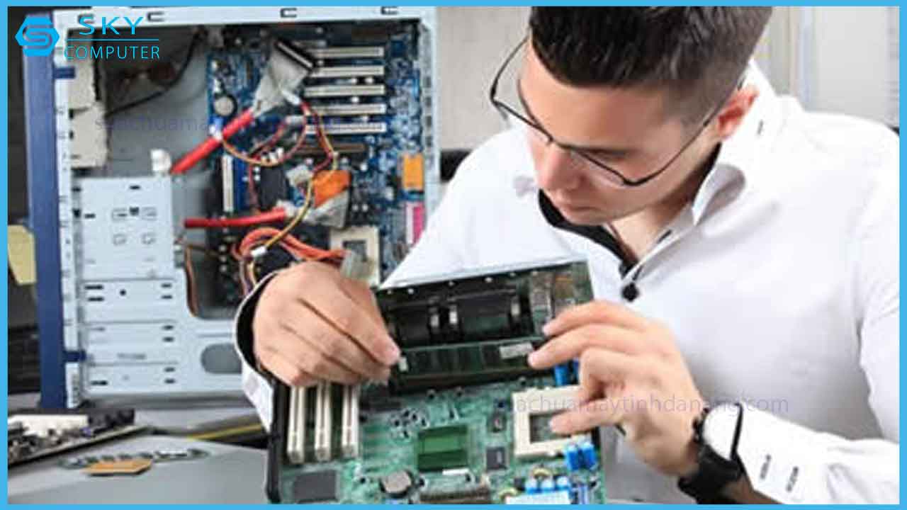 sua-chua-nguon-may-tinh-huntkey-gx650pro_4