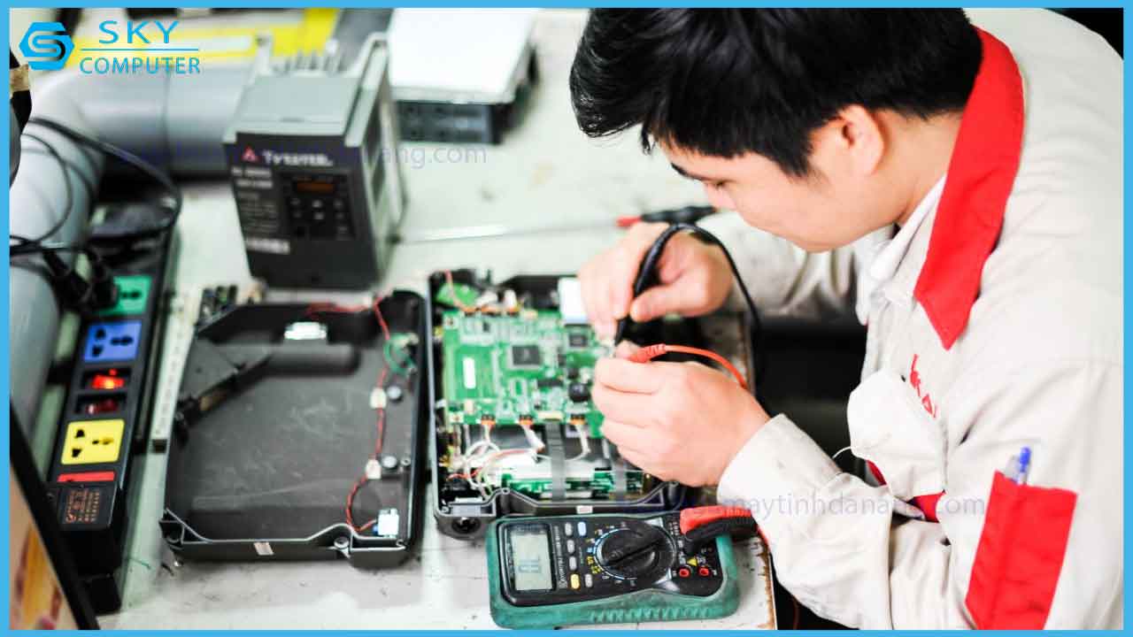 sua-chua-nguon-may-tinh-huntkey-mvp-p1000_4