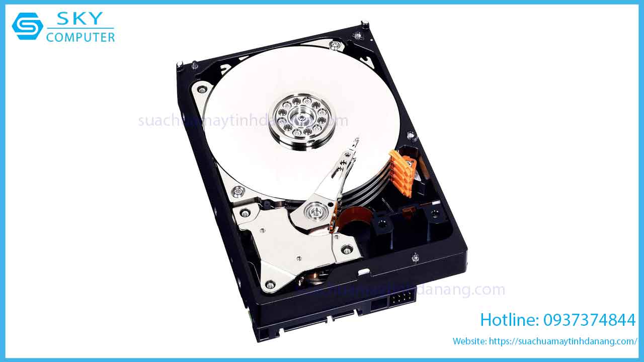 sua-chua-o-cung-hdd-4tb-western-blue-1