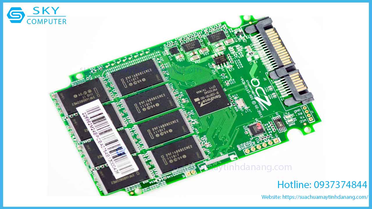 sua-chua-o-cung-ocz-vertex-3-240gb-2