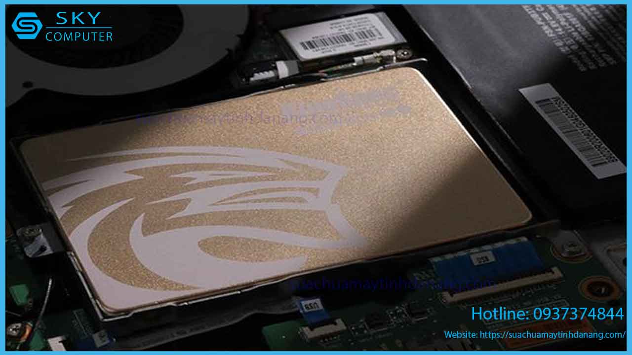 sua-chua-o-cung-ssd-kingspec-2tb-interface-sata-iii-2