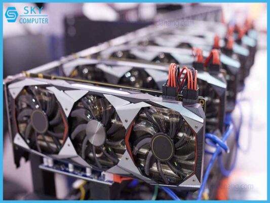 tai-sao-gia-card-man-hinh-lai-tang-len-trong-thoi-gian-gan-day