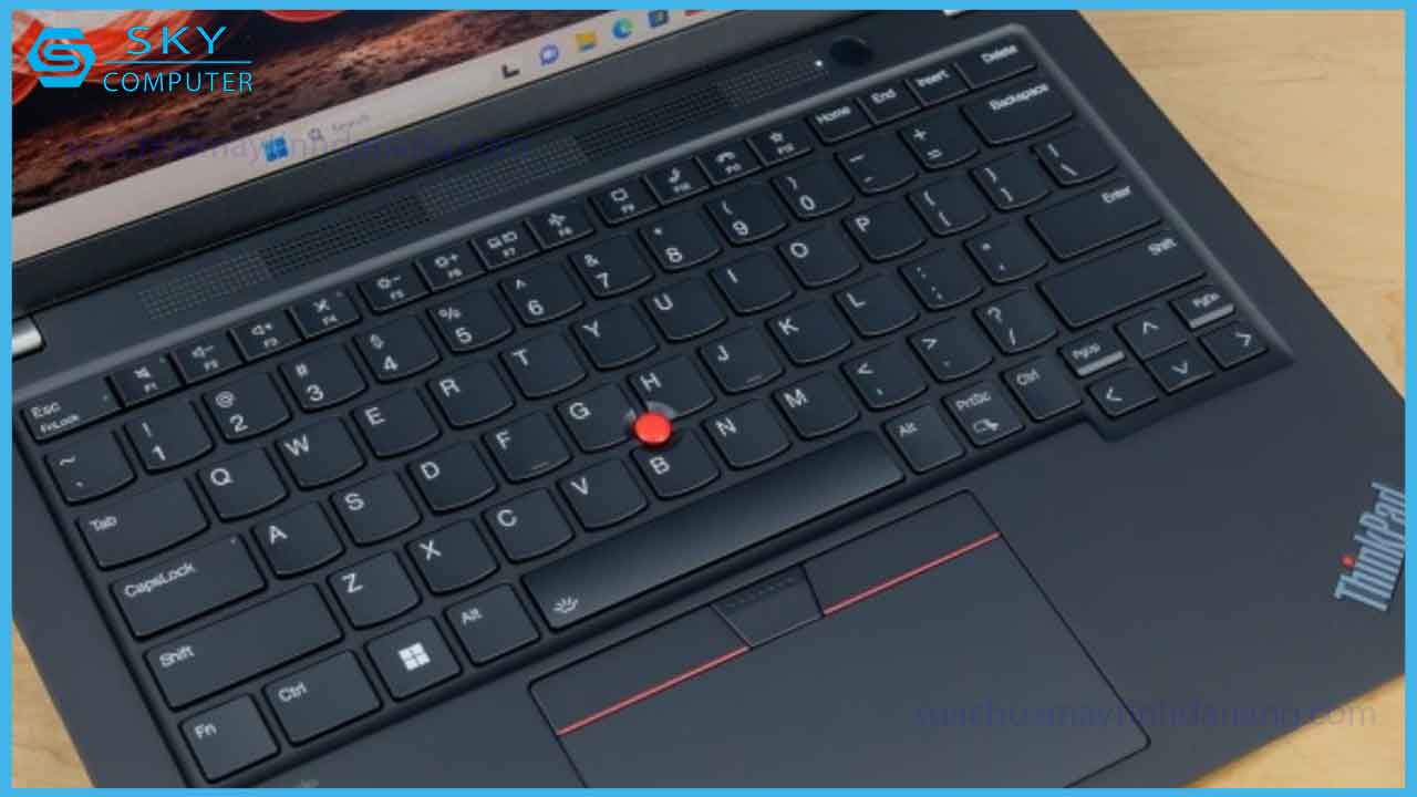 thinkpad-t14s-gen-4-laptop-van-phong-hieu-nang-trong-tam-gia-9