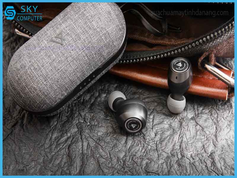 top-10-tai-nghe-bluetooth-khong-day-duoc-ua-chuong-nhat-hien-nay-4.