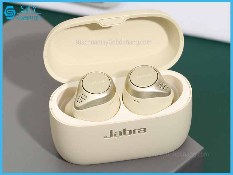 top-10-tai-nghe-bluetooth-khong-day-duoc-ua-chuong-nhat-hien-nay-5