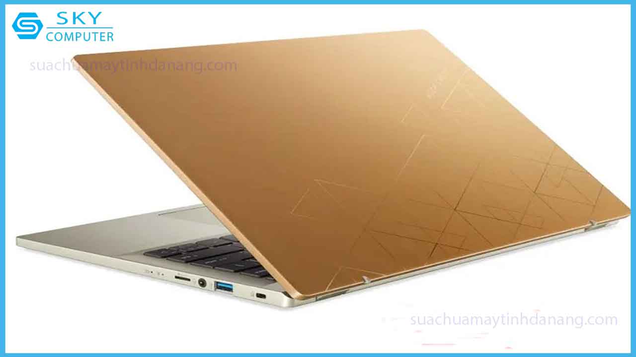 top-4-laptop-sinh-vien-gia-re-mong-nhe-hieu-nang-2024-1