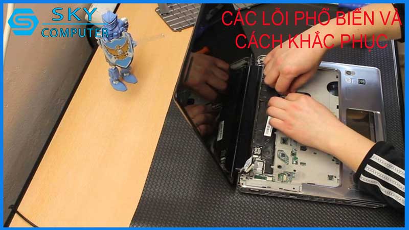 sua-chua-vo-laptop-dell-alienware-m18x-r3-2