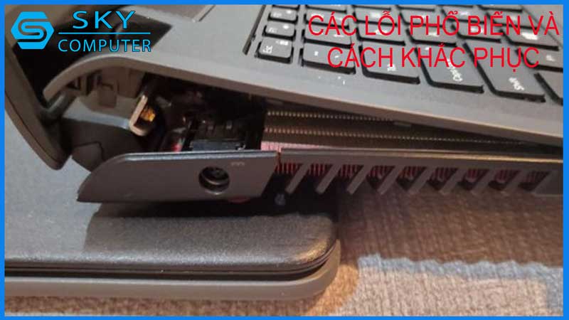 sua-chua-vo-laptop-dell-inspiron-15r-5030-2