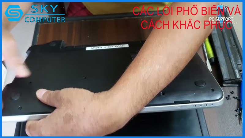 sua-chua-vo-laptop-dell-latitude-e6330s-2