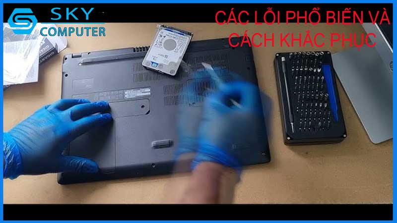 sua-chua-vo-laptop-msi-gaming-katana-gf76-2