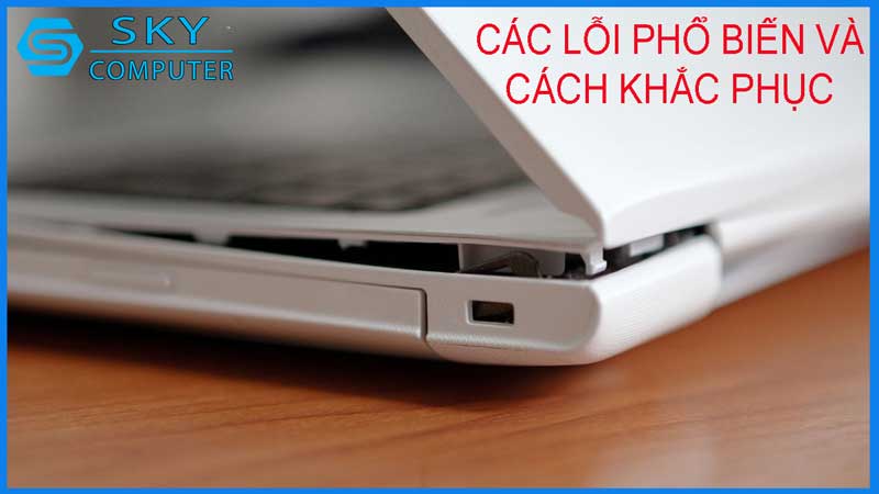 sua-chua-vo-laptop-msi-gaming-stealth-18-mercedes-amg-2