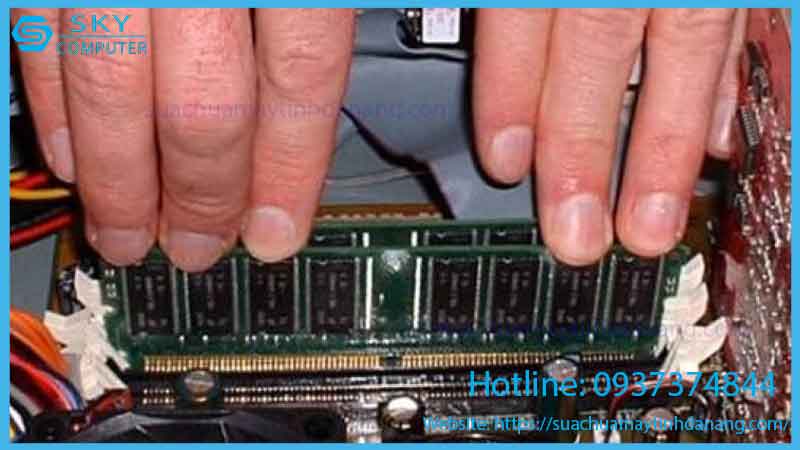 sua-chua-ram-v-color-32gb-ddr5-5600mhz-1