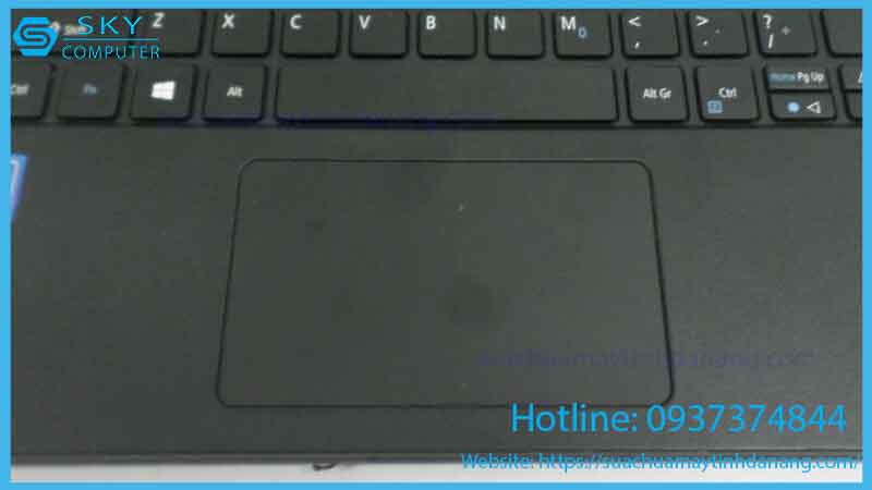sua-chua-touchpad-laptop-acer-travelmate-spin-b1-2
