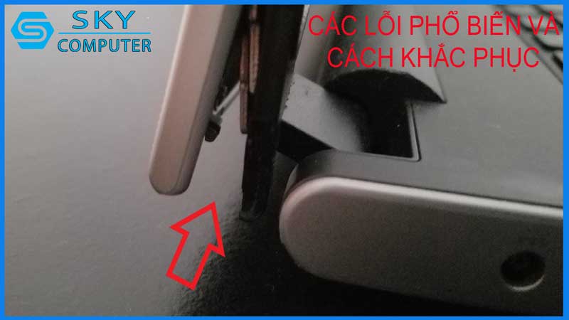 sua-chua-vo-laptop-msi-gp62m-7rex-leopard-1884xvn-2