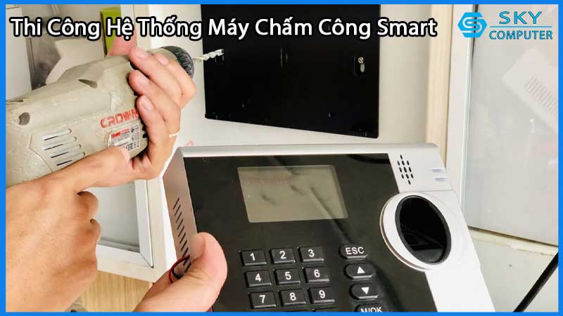 dich-vu-thi-cong-lap-dat-he-thong-may-cham-cong-smart-1