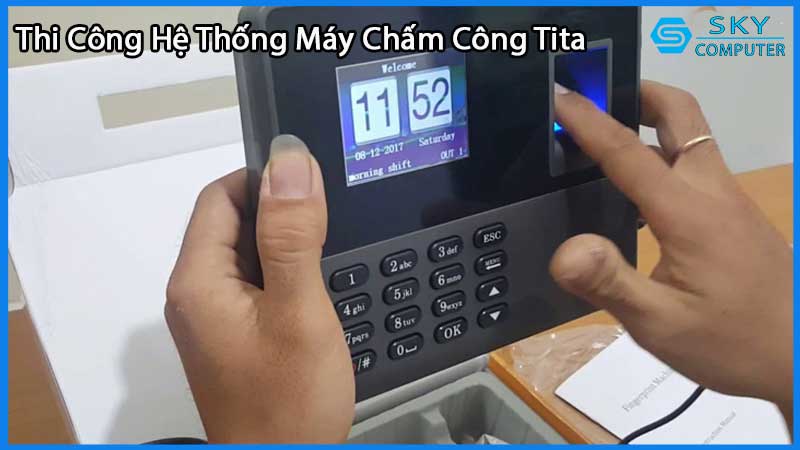 dich-vu-thi-cong-lap-dat-he-thong-may-cham-cong-tita-1