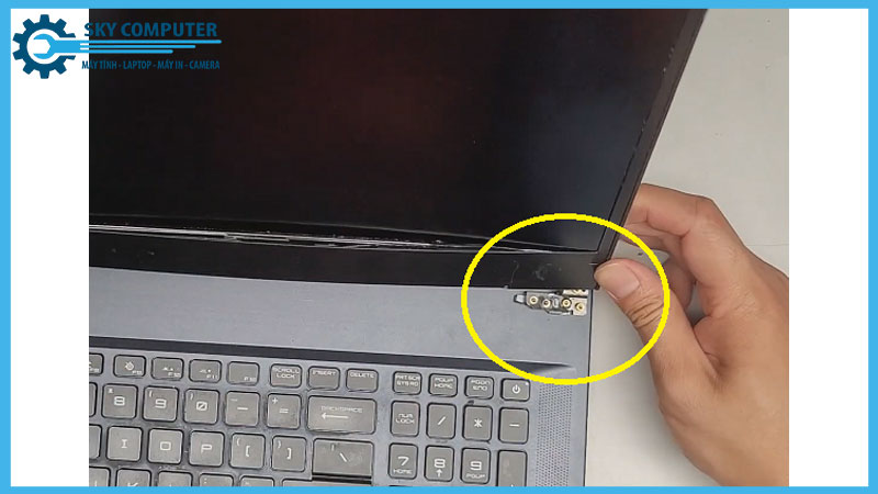 sua-chua-han-lai-ban-le-laptop-intel-1