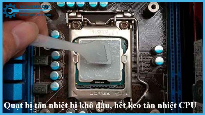 sua-quat-tan-nhiet-laptop-dell-alienware-17-r5-1