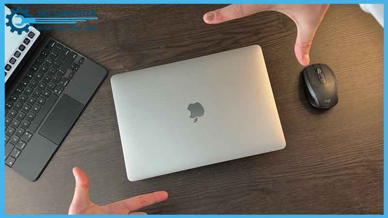 ve-sinh-laptop-apple-3