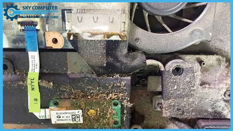 ve-sinh-laptop-gigabyte-3