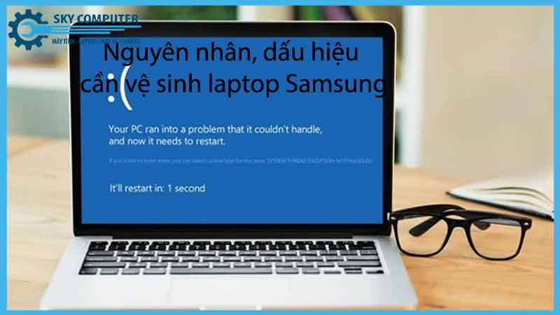 ve-sinh-laptop-samsung-3