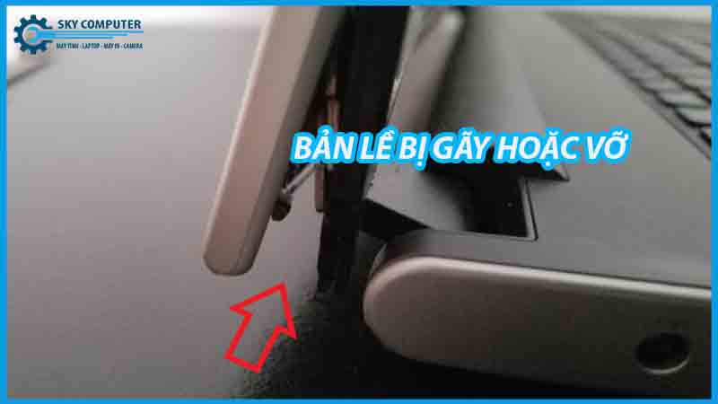 dich-vu-thay-ban-le-laptop-clevo-2