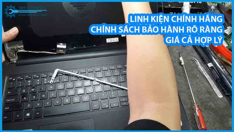 dich-vu-thay-ban-le-laptop-samsung-2