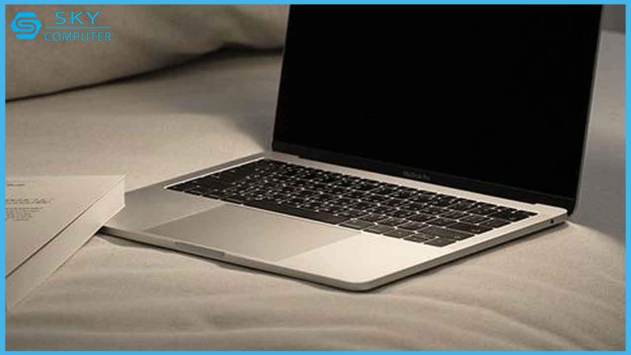 dich-vu-thay-ban-phim-laptop-benq-da-nang_1